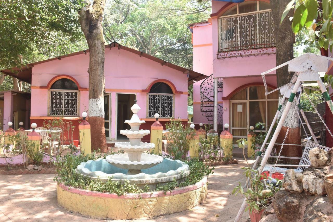 Green Hill Resort Matheran Buitenkant foto