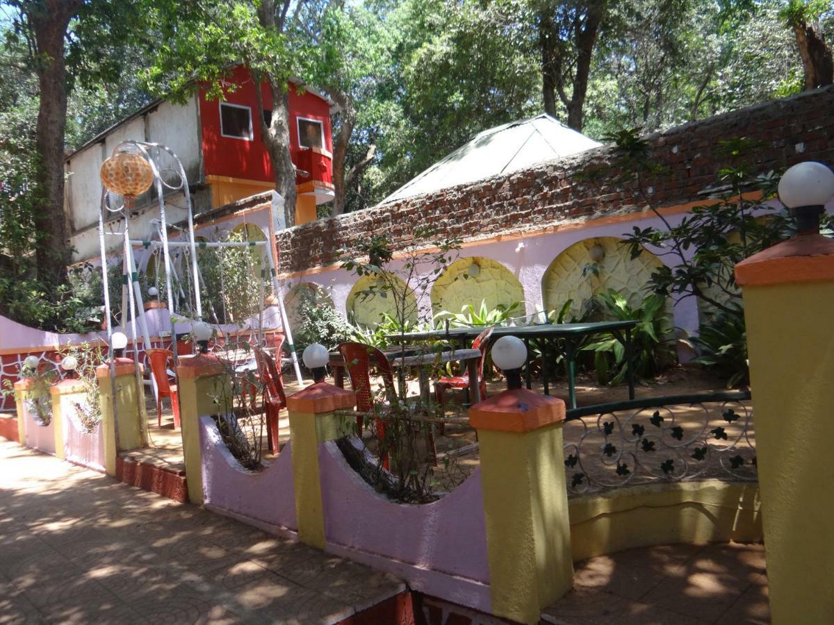 Green Hill Resort Matheran Buitenkant foto