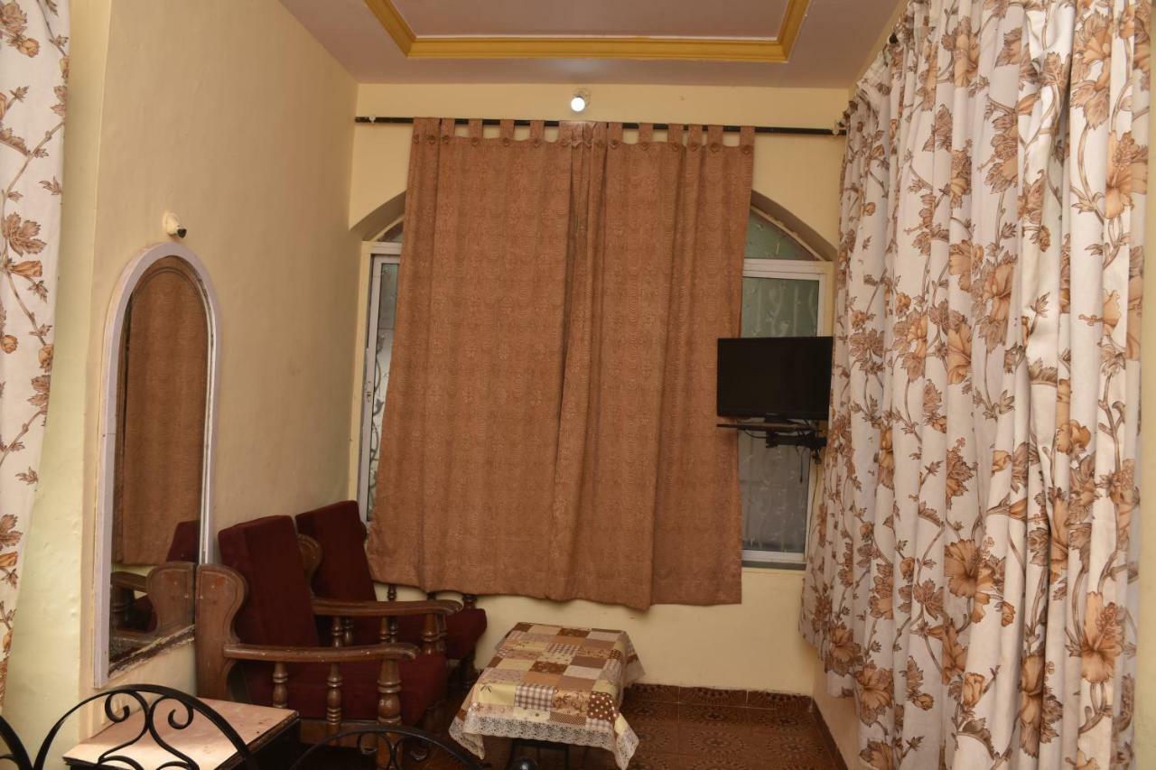 Green Hill Resort Matheran Buitenkant foto